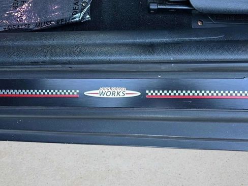 Used 2016 MINI Cooper S image 11