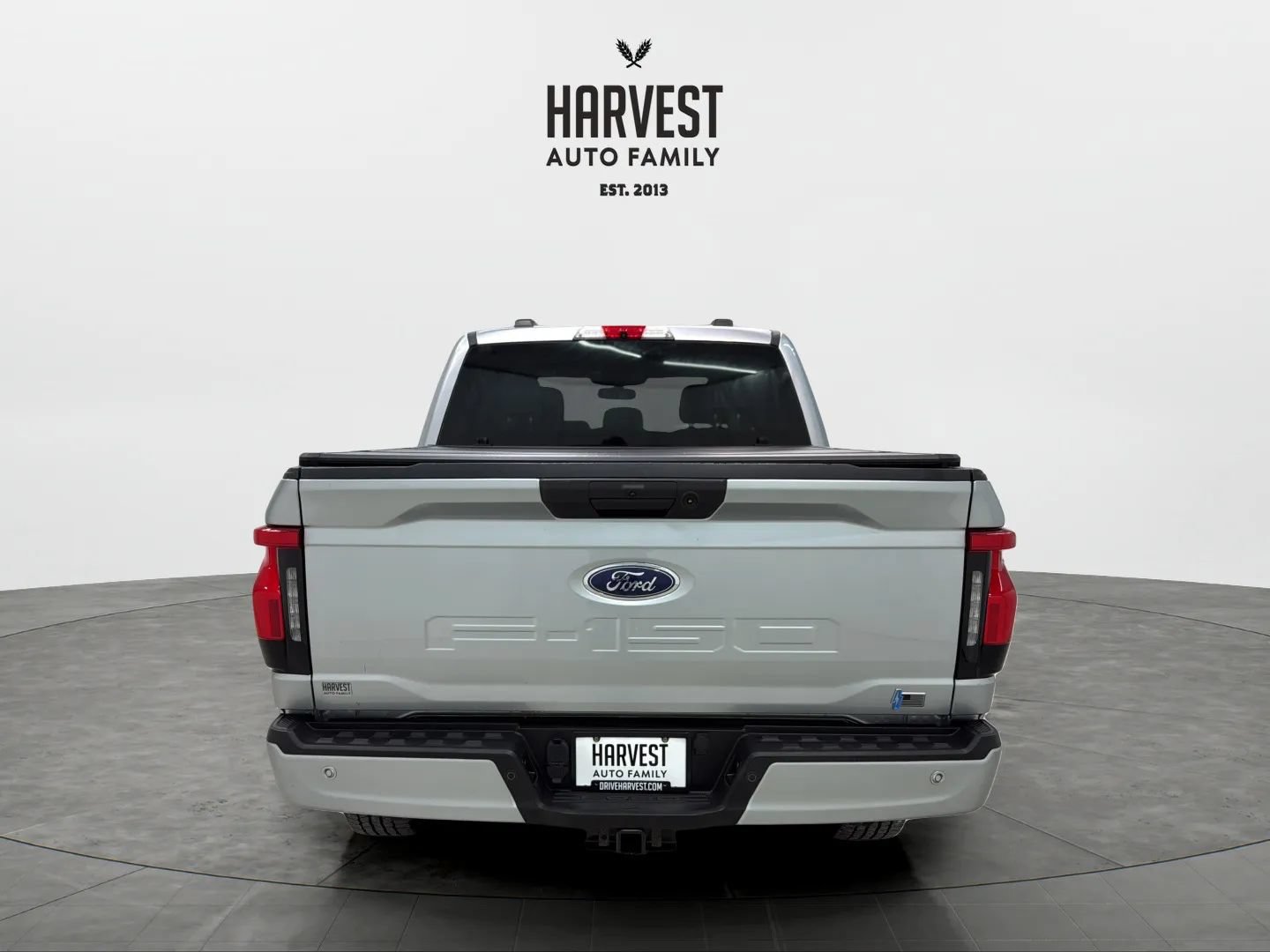 Used 2022 Ford F150 Lightning XLT AWD/4WD image 5