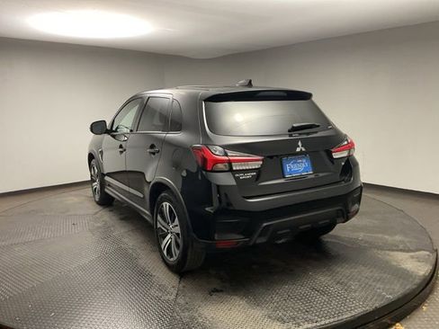 Used 2025 Mitsubishi Outlander Sport SE image 5