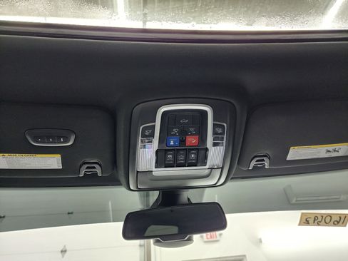 Used 2023 RAM 3500 Laramie w/ Night Edition image 12