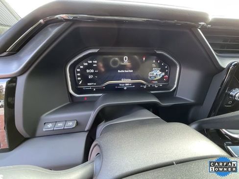 Used 2024 GMC Sierra 2500 AT4X image 21