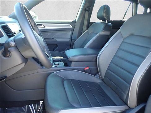 Used 2021 Volkswagen Atlas Cross Sport SEL Premium w/ Cross Sport MDO Package AWD/4WD image 13