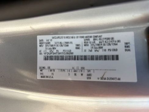 Used 2019 Ford F550 4x4 Regular Cab Super Duty image 30