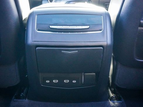 Used 2023 Cadillac Escalade V image 11