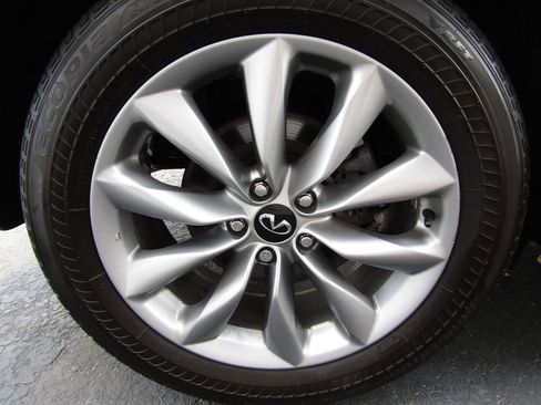 Used 2021 INFINITI QX50 Luxe image 35