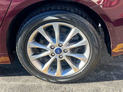 Used 2018 Ford Fusion Energi SE image 10