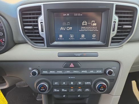 Used 2019 Kia Sportage LX w/ LX Popular Package AWD/4WD image 25