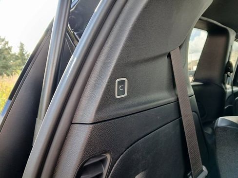 New 2026 Chrysler Voyager LX image 33