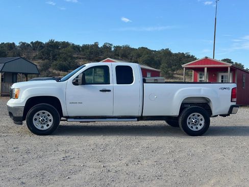 Used 2012 GMC Sierra 2500 W/T image 2