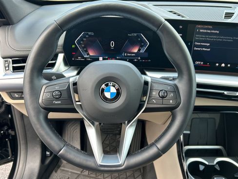 Used 2025 BMW X1 xDrive28i w/ Premium Package AWD/4WD image 18