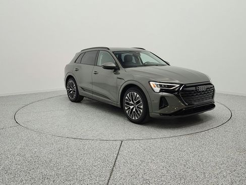 Used 2024 Audi Q8 e-tron Premium Plus w/ Premium Plus Package AWD/4WD image 3