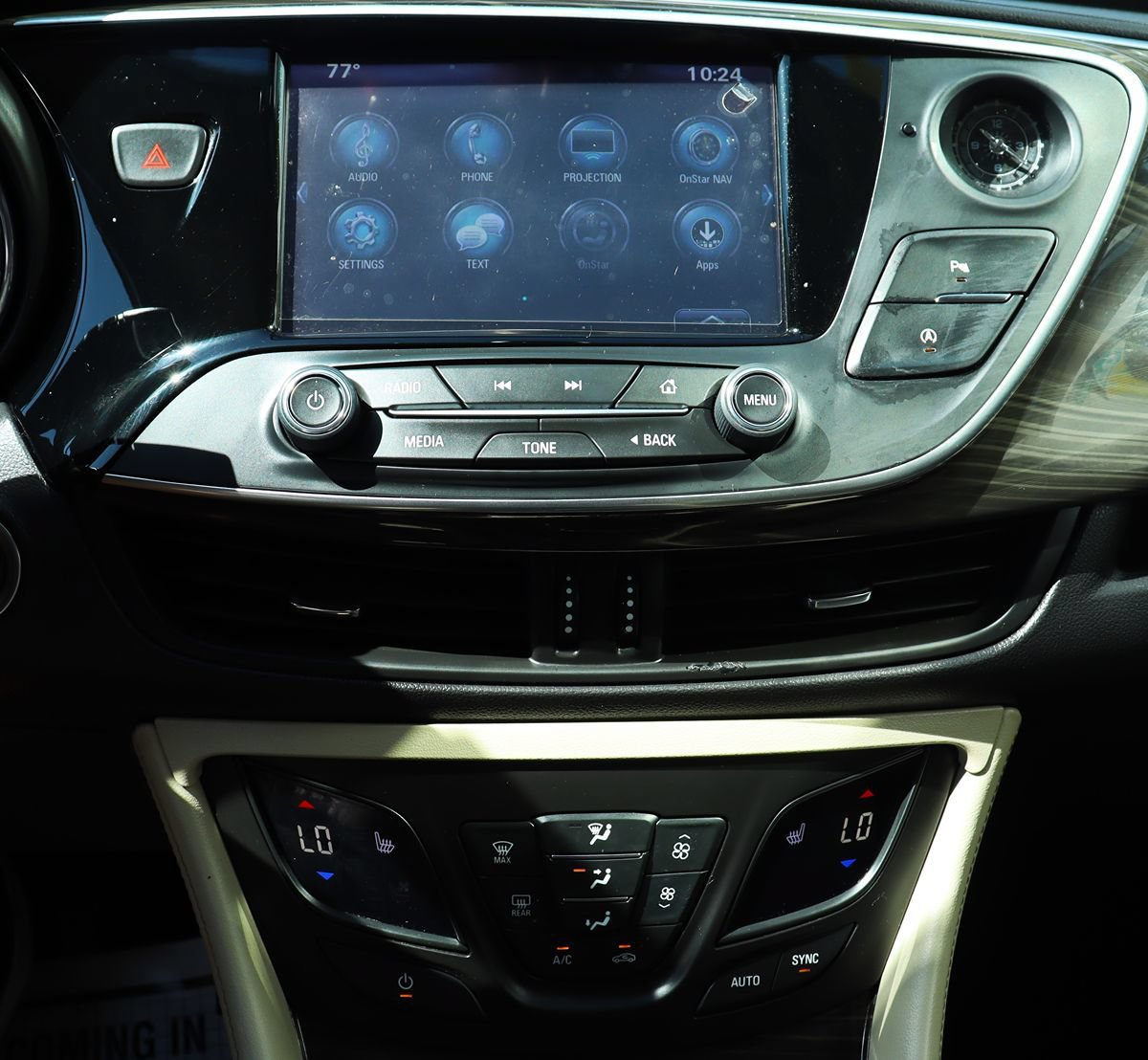 Used 2020 Buick Envision Preferred AWD/4WD image 45
