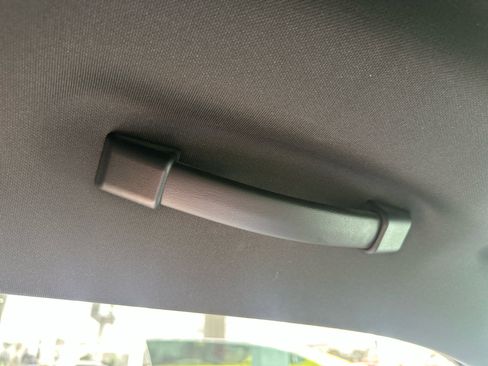 Used 2018 Dodge Challenger R/T w/ Sound Group image 39