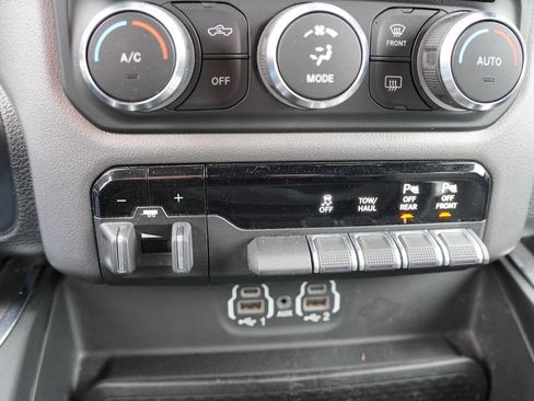 Certified 2020 RAM 1500 Laramie w/ Sport Appearance Package image 27