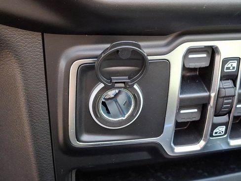 Certified 2022 Jeep Wrangler Unlimited Sport w/ Sun And Sound Package image 28