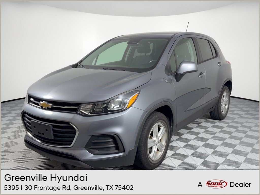 Used 2020 Chevrolet Trax LS w/ Tint and Cruise Package FWD image 1