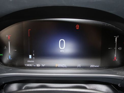 Used 2025 Ford Escape Active image 31