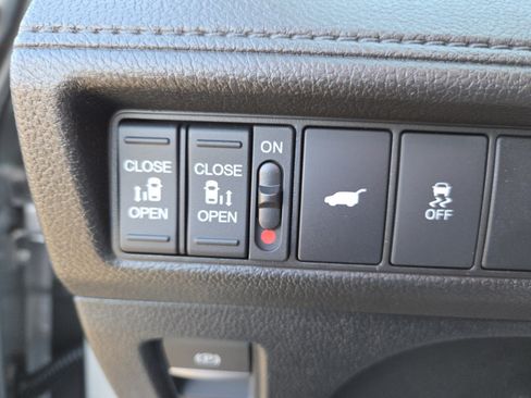 Certified 2026 Honda Odyssey EX-L image 26