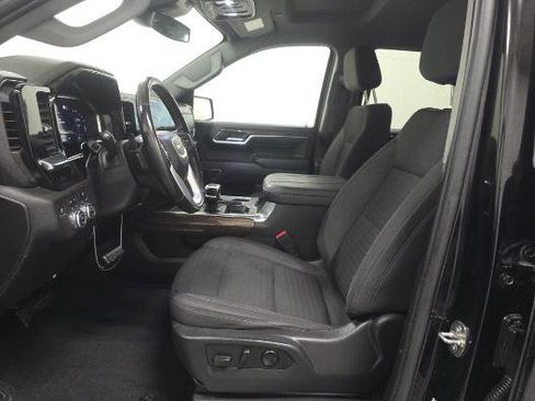 Used 2023 GMC Sierra 1500 Elevation image 3
