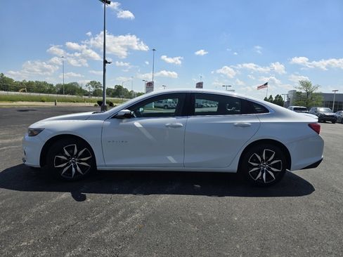 Used 2018 Chevrolet Malibu LT w/ Sport Package FWD image 10