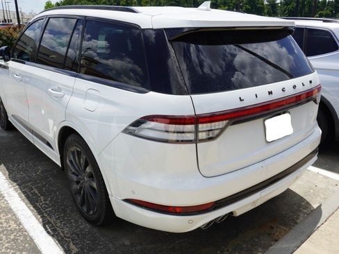 Used 2023 Lincoln Aviator Black Label Grand Touring w/ Class IV Trailer Tow Package AWD/4WD image 5