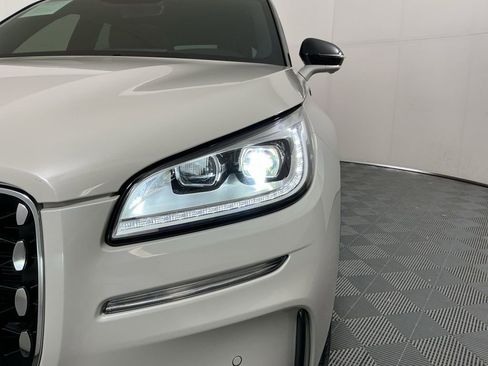 Used 2023 Lincoln Corsair Reserve w/ Equipment Group 201A image 8