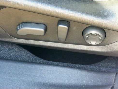 New 2026 Subaru Outback Touring image 25