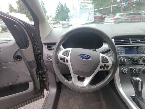 Used 2013 Ford Edge SEL FWD image 12