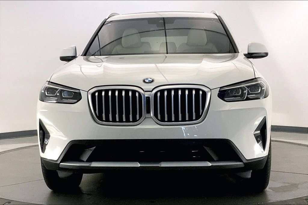 Certified 2023 BMW X3 xDrive30i w/ Premium Package AWD/4WD image 2