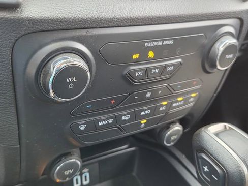 Used 2020 Ford Ranger XLT w/ Equipment Group 301A Mid image 18