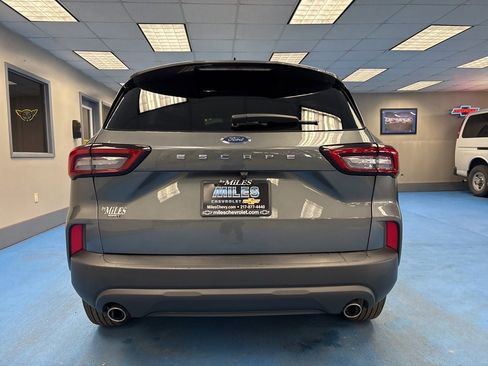 Used 2025 Ford Escape ST-Line image 7