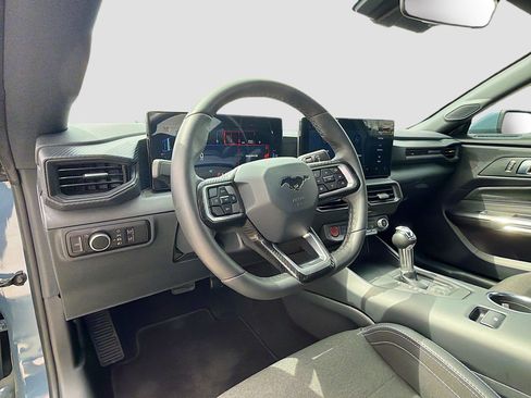 Certified 2025 Ford Mustang Coupe RWD image 13