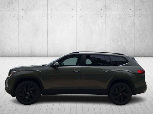 New 2026 Volkswagen Atlas SE image 2