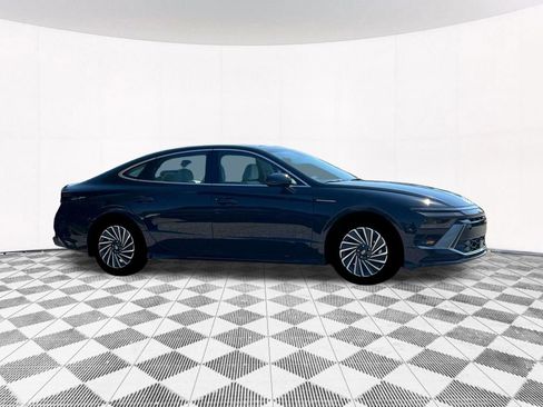 New 2026 Hyundai Sonata SEL FWD image 16