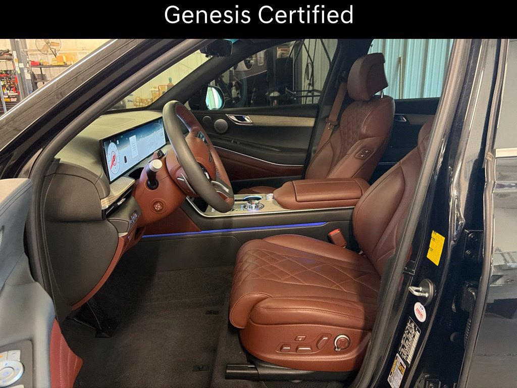 Certified 2025 Genesis GV80 3.5T Prestige AWD/4WD image 4