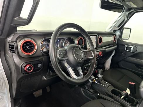 Used 2023 Jeep Wrangler Sahara w/ Cold Weather Group image 13