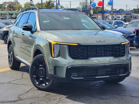 New 2026 Kia Sorento X-Line EX image 3