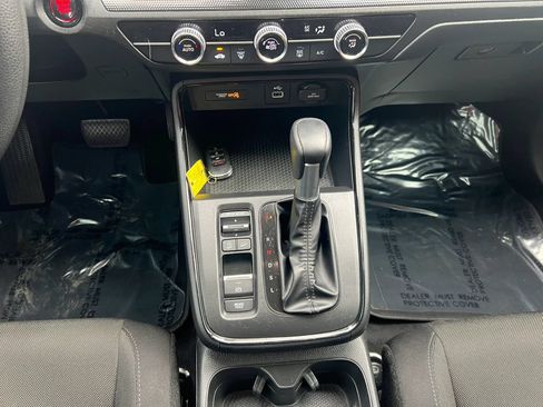 Used 2025 Honda CR-V LX image 13