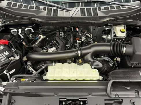 Used 2026 Ford F150 Lariat AWD/4WD image 16