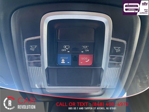 Used 2024 RAM 1500 Laramie RWD image 15