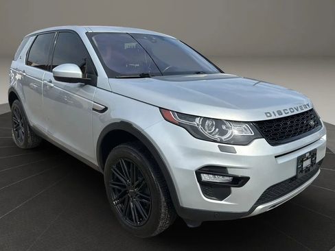Used 2019 Land Rover Discovery Sport HSE image 3