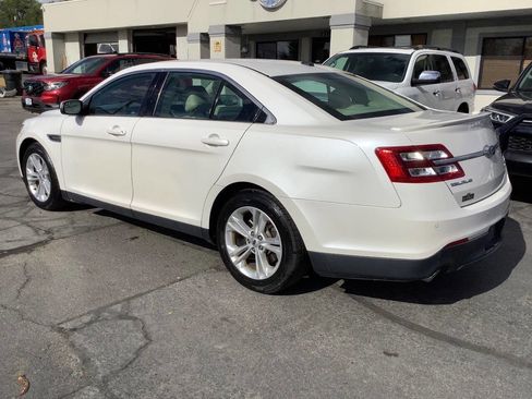 Used 2014 Ford Taurus SEL w/ Equipment Group 201A FWD image 14