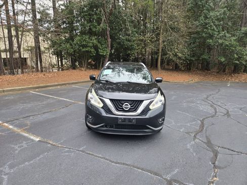 Used 2018 Nissan Murano Platinum w/ Cargo Package image 2