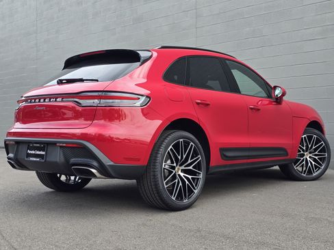 New 2025 Porsche Macan image 9