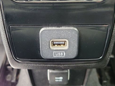 Used 2022 Jeep Compass Limited AWD/4WD image 15