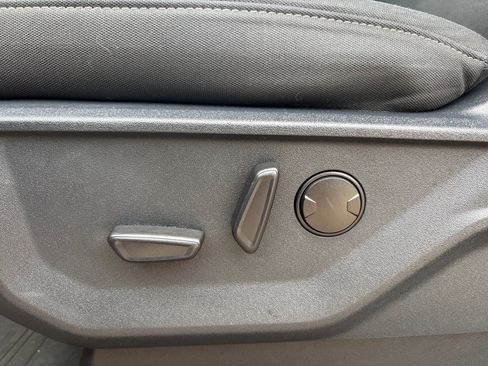 Used 2022 Ford F150 XLT w/ Equipment Group 302A High image 27