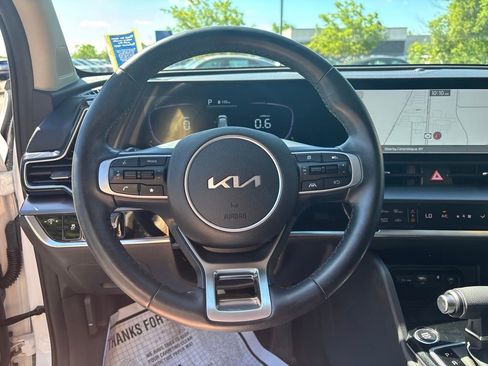 Used 2023 Kia Sportage EX AWD/4WD image 24