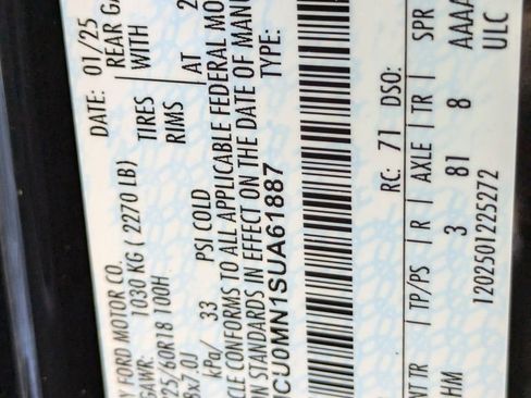 Used 2025 Ford Escape ST-Line image 35