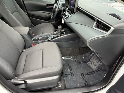 Certified 2023 Toyota Corolla LE FWD image 10