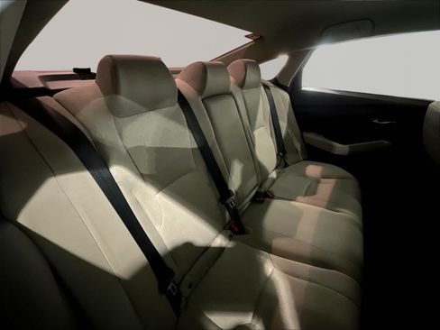 Certified 2025 Honda Accord LX image 25